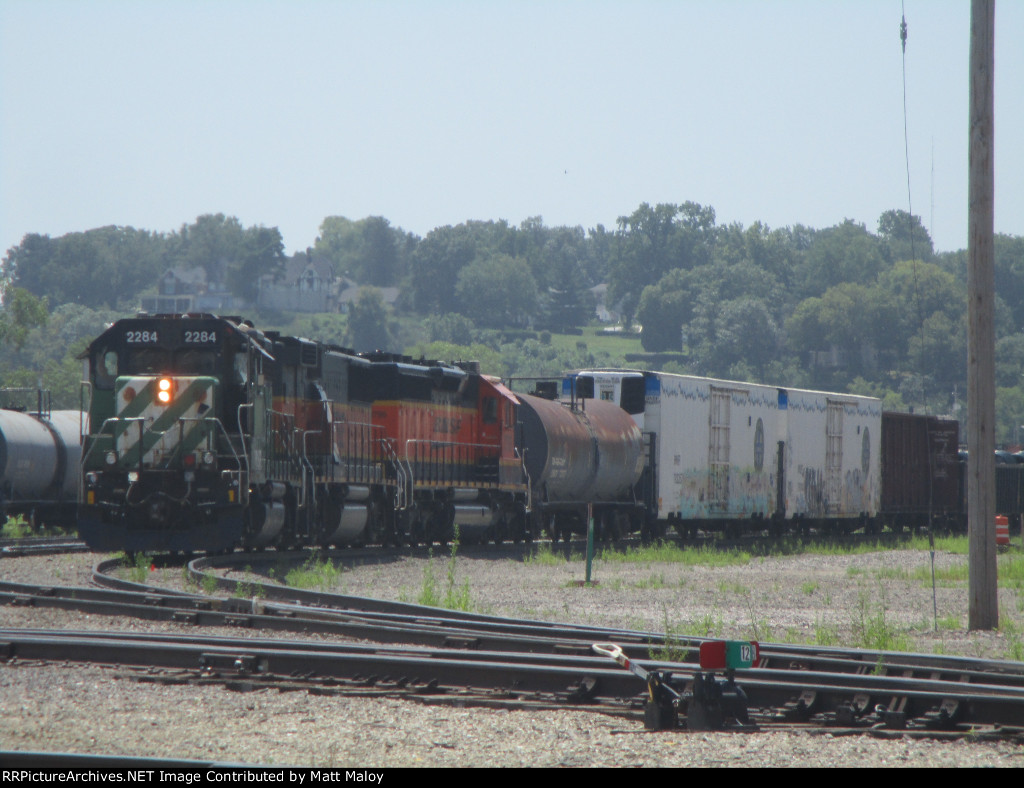 BNSF 2284